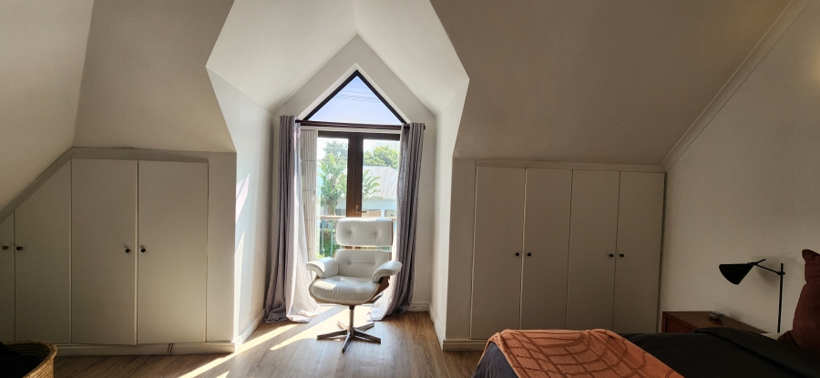 To Let 2 Bedroom Property for Rent in Harfield Village Western Cape